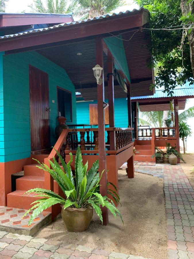 Free Concept Beach Resort Шритану Экстерьер фото